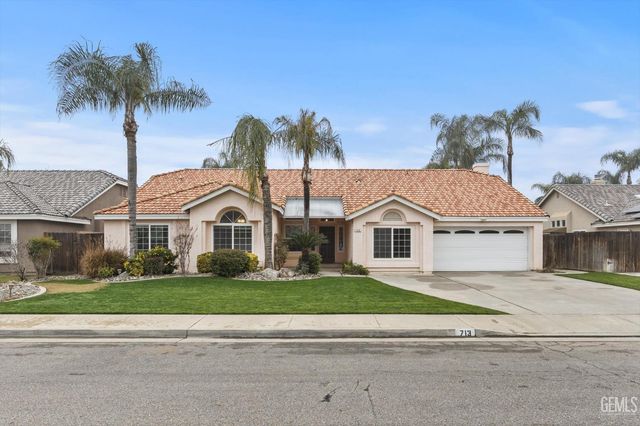 713 Quintana Drive, Bakersfield, CA 93314