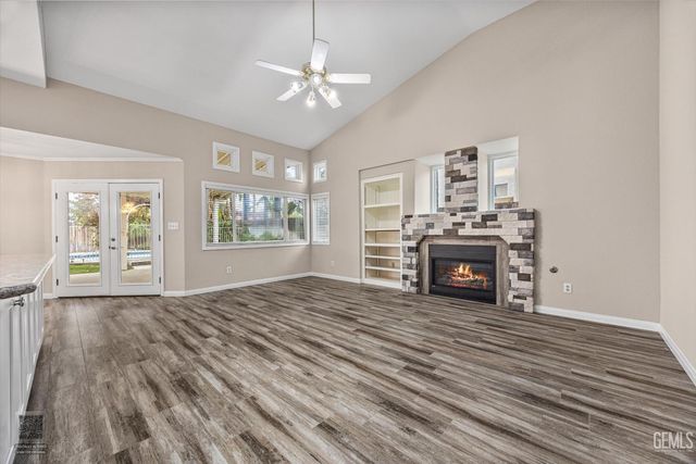 713 Quintana Drive, Bakersfield, CA 93314