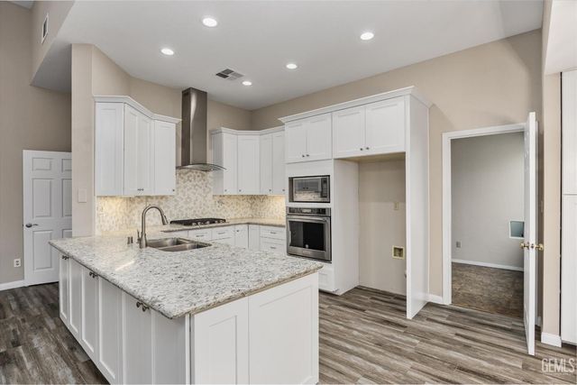 713 Quintana Drive, Bakersfield, CA 93314