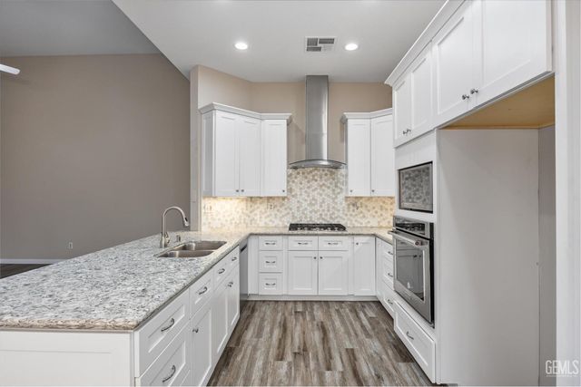 713 Quintana Drive, Bakersfield, CA 93314