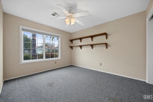 713 Quintana Drive, Bakersfield, CA 93314