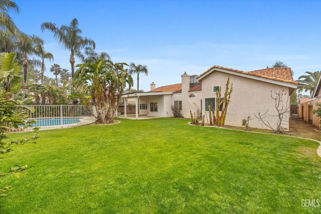 713 Quintana Drive, Bakersfield, CA 93314