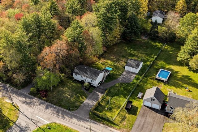 560 Auburn Street, Bridgewater, MA 02324