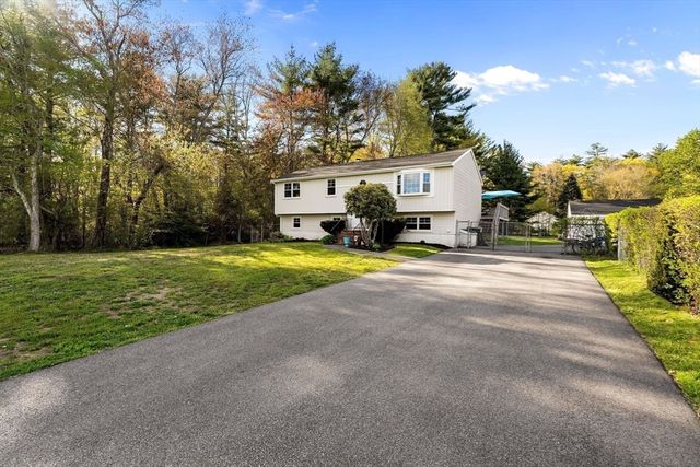 560 Auburn Street, Bridgewater, MA 02324