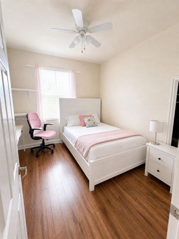 165 Emerald Creek Ter 165 165, Plantation, FL 33325