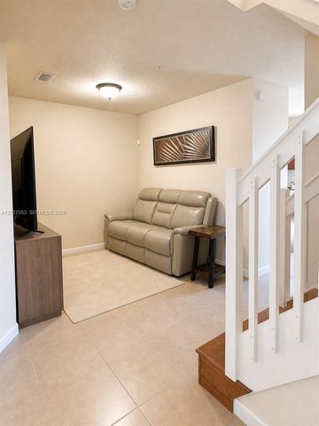 165 Emerald Creek Ter 165 165, Plantation, FL 33325
