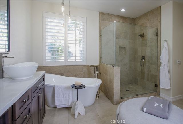 77363 Sky Mesa Ln, Indian Wells, CA 92210