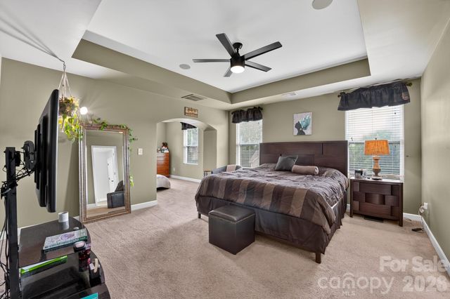5909 Langwell Lane, Charlotte, NC 28278