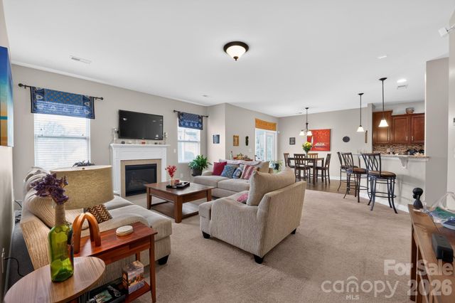 5909 Langwell Lane, Charlotte, NC 28278