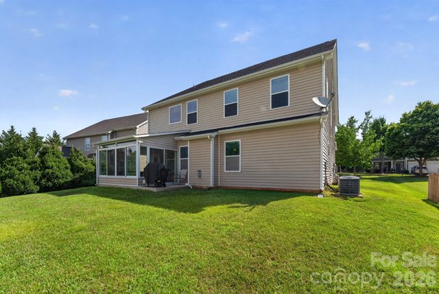 5909 Langwell Lane, Charlotte, NC 28278