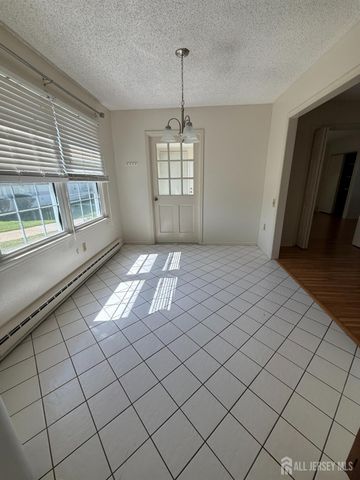 194 Madison Lane A, Monroe, NJ 08831