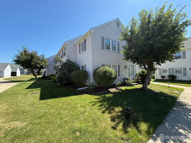 194 Madison Lane A, Monroe, NJ 08831