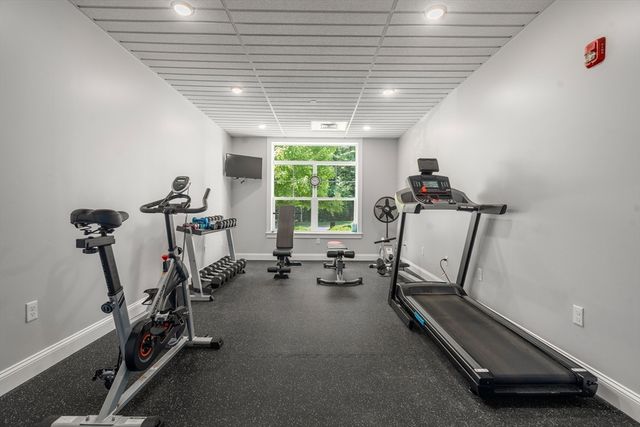 635 Old Post Road 2-303, Sharon, MA 02067