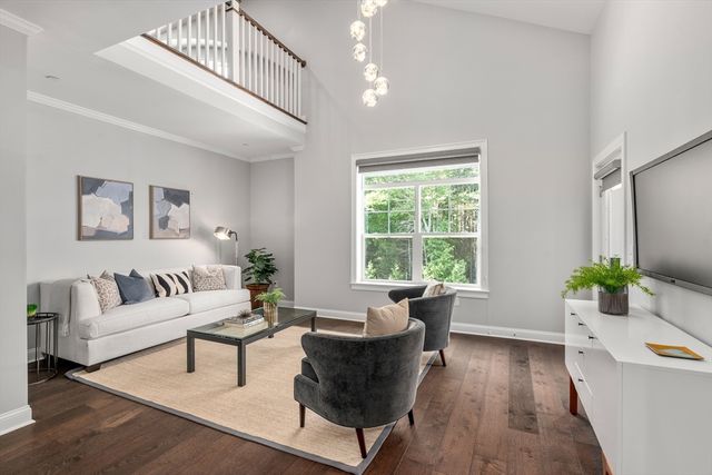 635 Old Post Road 2-303, Sharon, MA 02067