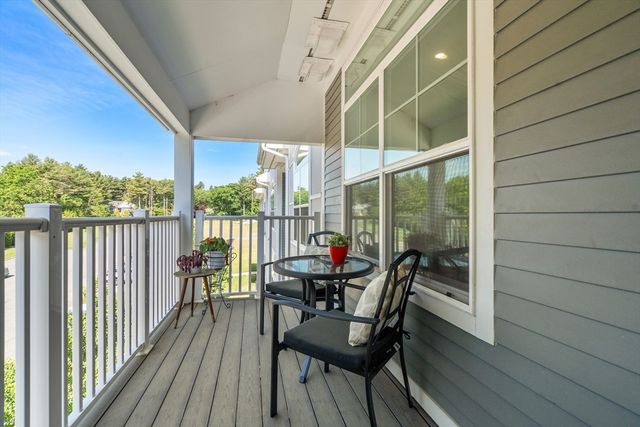 635 Old Post Road 2-303, Sharon, MA 02067