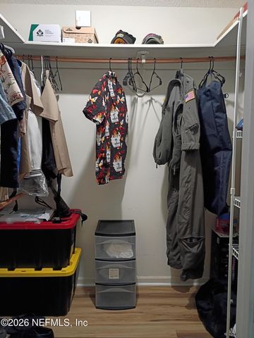 5561 MARINERS COVE Drive, Jacksonville, FL 32210