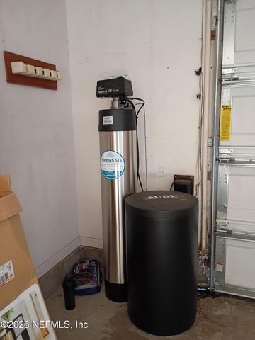 5561 MARINERS COVE Drive, Jacksonville, FL 32210