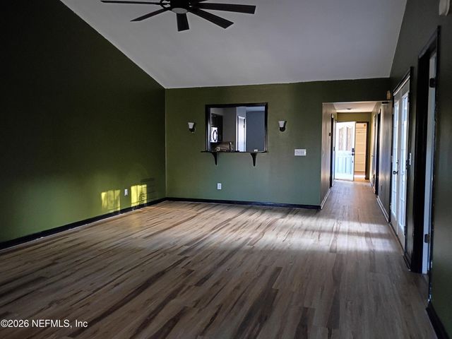 5561 MARINERS COVE Drive, Jacksonville, FL 32210