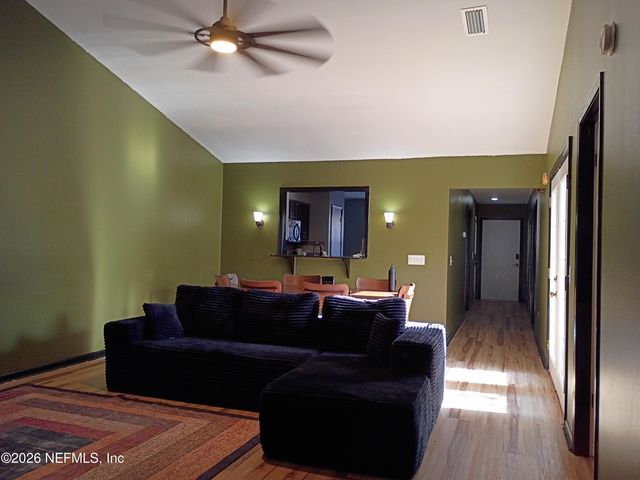 5561 MARINERS COVE Drive, Jacksonville, FL 32210