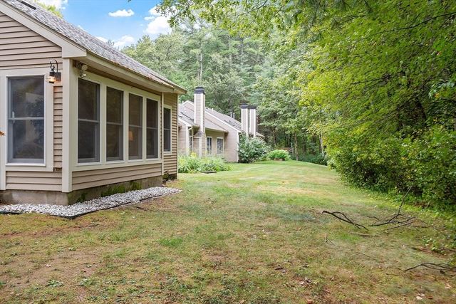 5 Chestnut Ln 5, Bedford, MA 01730