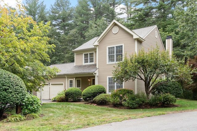 5 Chestnut Ln 5, Bedford, MA 01730