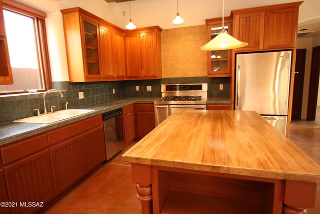 841 S Meyer Avenue, Tucson, AZ 85701