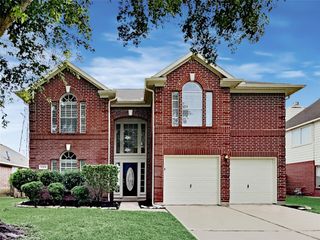 23126 N Waterlake Drive, Richmond, TX 77406