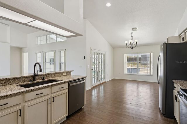 5549 LOMA VISTA LOOP, Loughman, FL 33858