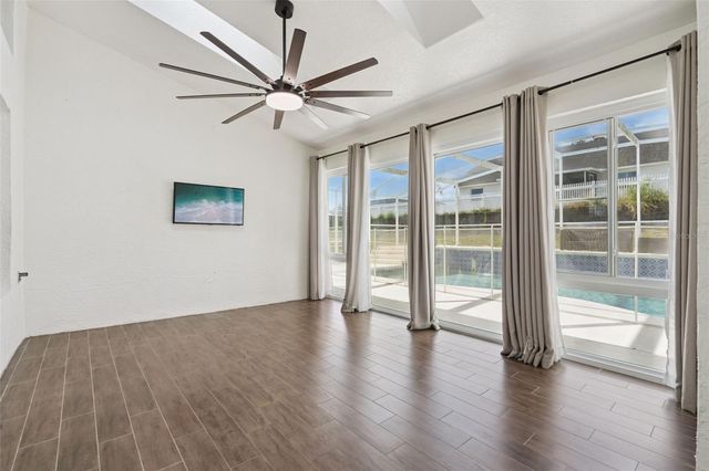 5549 LOMA VISTA LOOP, Loughman, FL 33858
