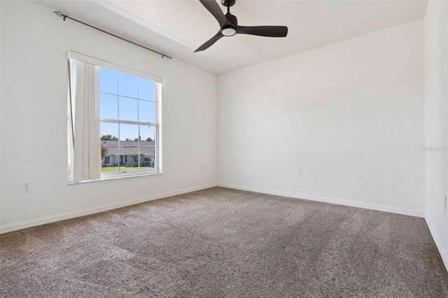 5549 LOMA VISTA LOOP, Loughman, FL 33858