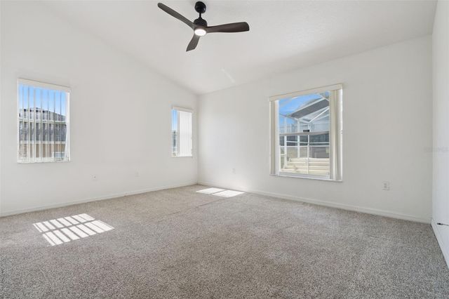 5549 LOMA VISTA LOOP, Loughman, FL 33858