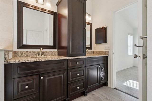 5549 LOMA VISTA LOOP, Loughman, FL 33858