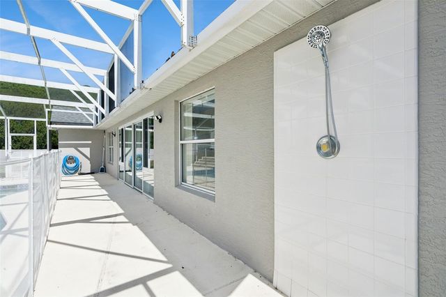 5549 LOMA VISTA LOOP, Loughman, FL 33858
