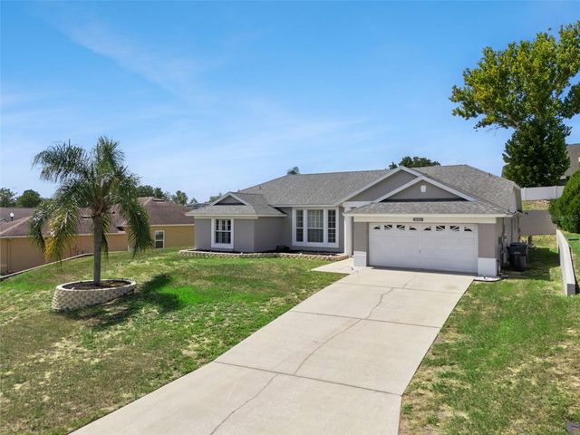 5549 LOMA VISTA LOOP, Loughman, FL 33858