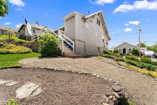 28 Hillcrest Rd, Braintree, MA 02184