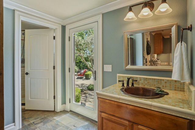 19120 E STAMPEDE Rd, Clements, CA 95227