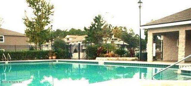 6087 MAGGIES Circle 103, Jacksonville, FL 32244