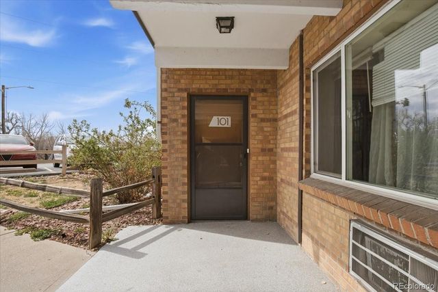 800 W Belleview Avenue 101, Englewood, CO 80110