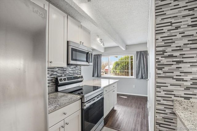 800 W Belleview Avenue 101, Englewood, CO 80110