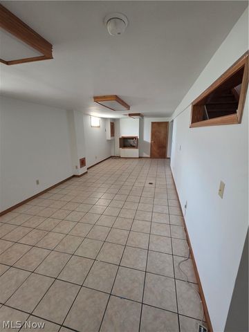 904 8th Street SW, Massillon, OH 44647