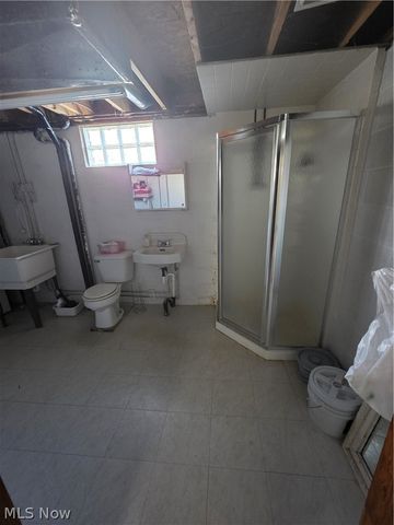 904 8th Street SW, Massillon, OH 44647