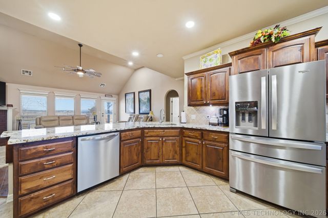 5972 E 136th Place N, Collinsville, OK 74021