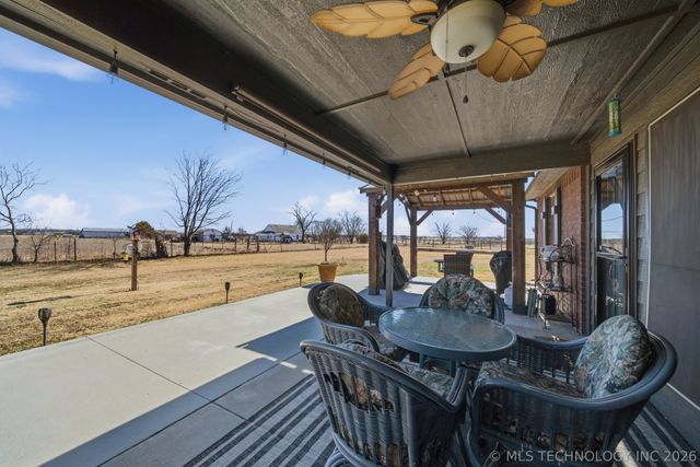 5972 E 136th Place N, Collinsville, OK 74021