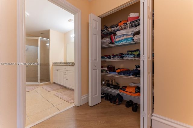 3001 NE 185th Street 710, Aventura, FL 33180