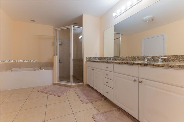 3001 NE 185th Street 710, Aventura, FL 33180