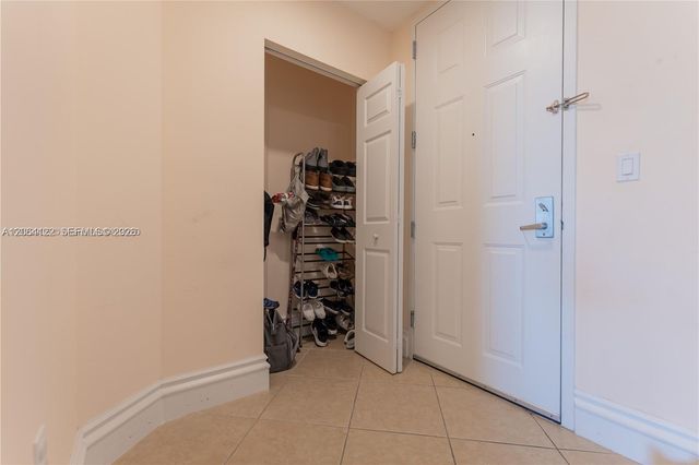 3001 NE 185th Street 710, Aventura, FL 33180