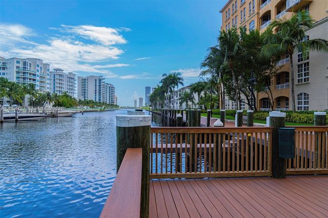 3001 NE 185th Street 710, Aventura, FL 33180