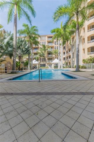 3001 NE 185th Street 710, Aventura, FL 33180