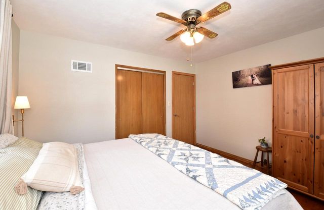 4537 33rd AVENUE, Kenosha, WI 53144