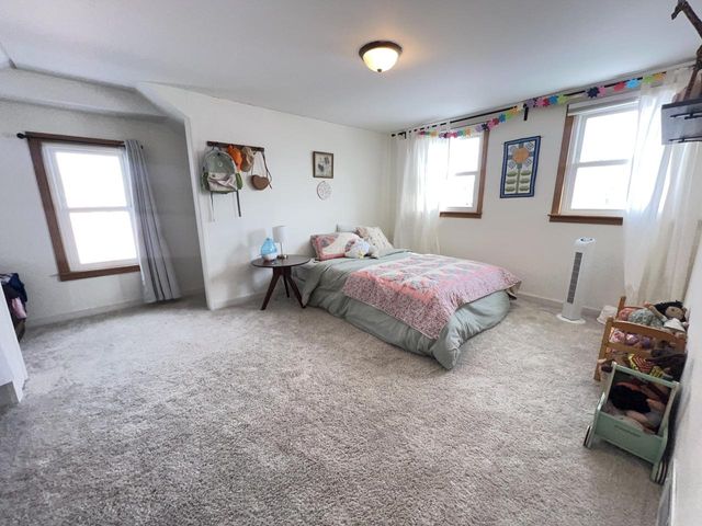 4537 33rd AVENUE, Kenosha, WI 53144